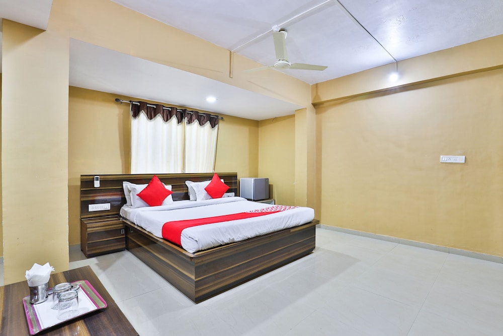 Suite, 1 Queen Bed photo 1