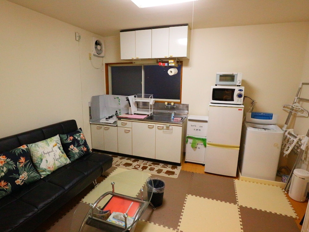 Standard Apartment (201) - Photo 7