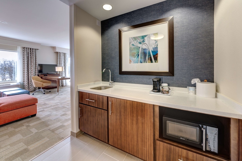 Studio, 2 Queen Beds, Wet Bar photo 3