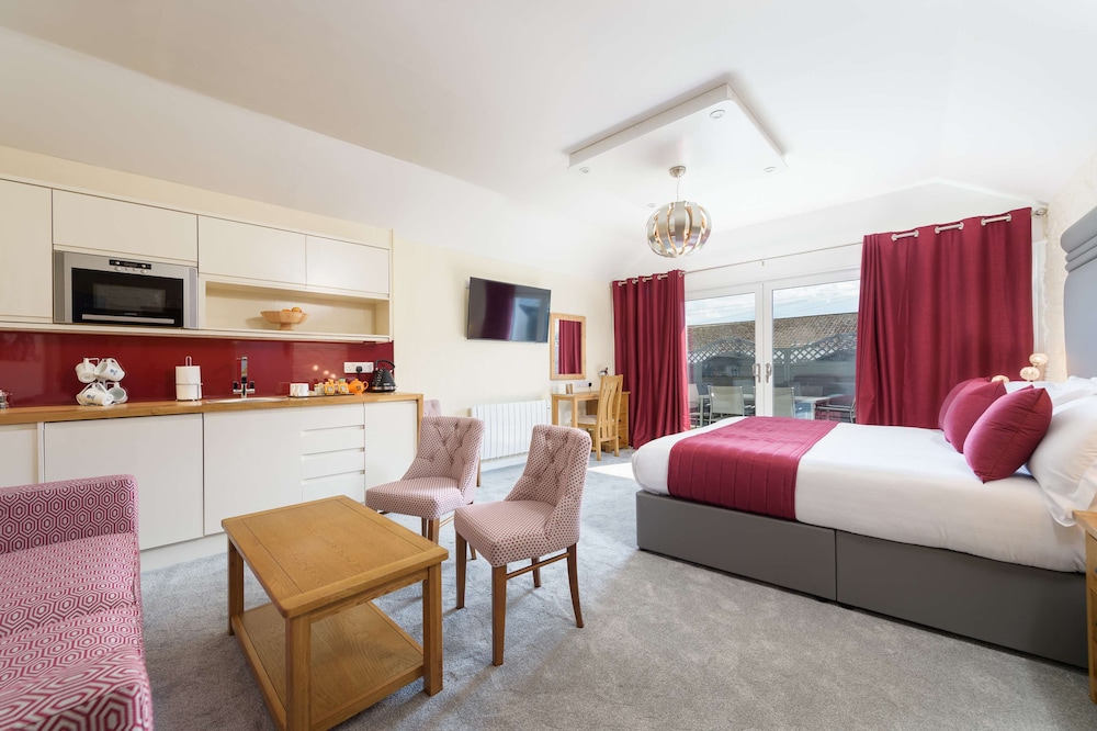 Suite, Multiple Beds, Non Smoking (with Sofabed)