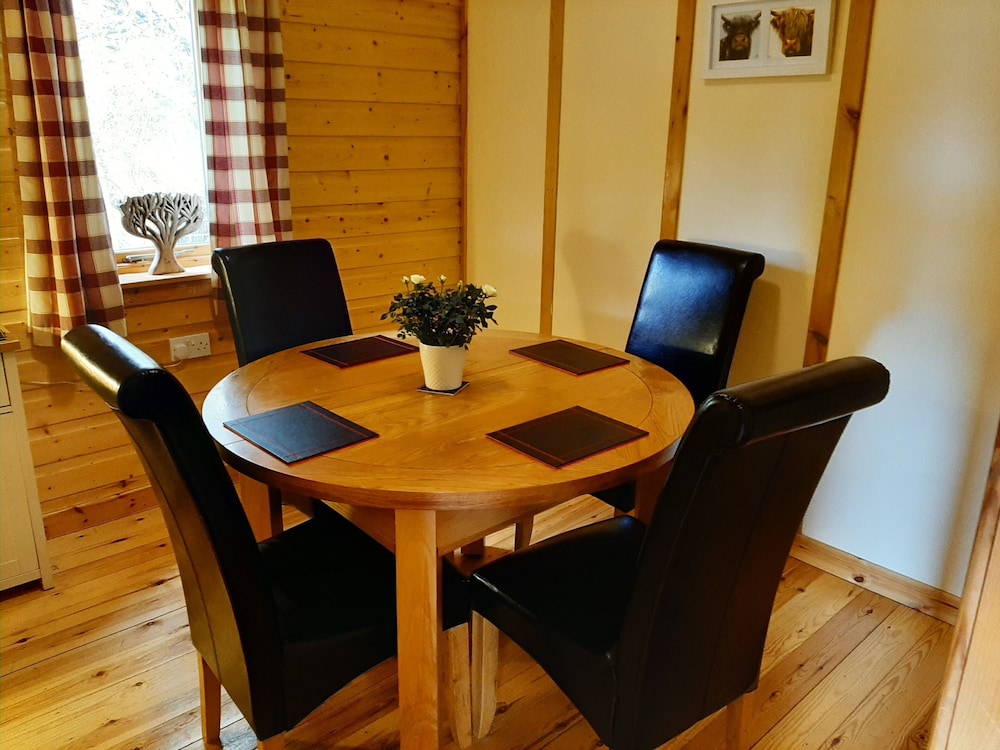 Chalet, 3 Bedrooms (Rannoch - no dogs or pets) photo 2