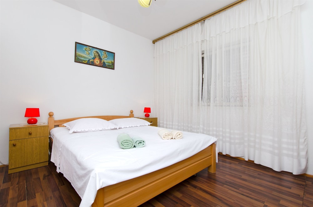 Apartment (A3) photo 2