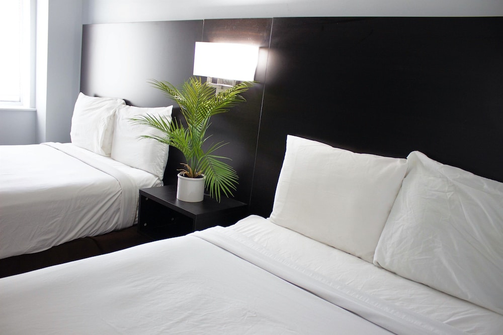 Deluxe Suite, 1 Bedroom, Ocean View, Oceanfront - Photo 4