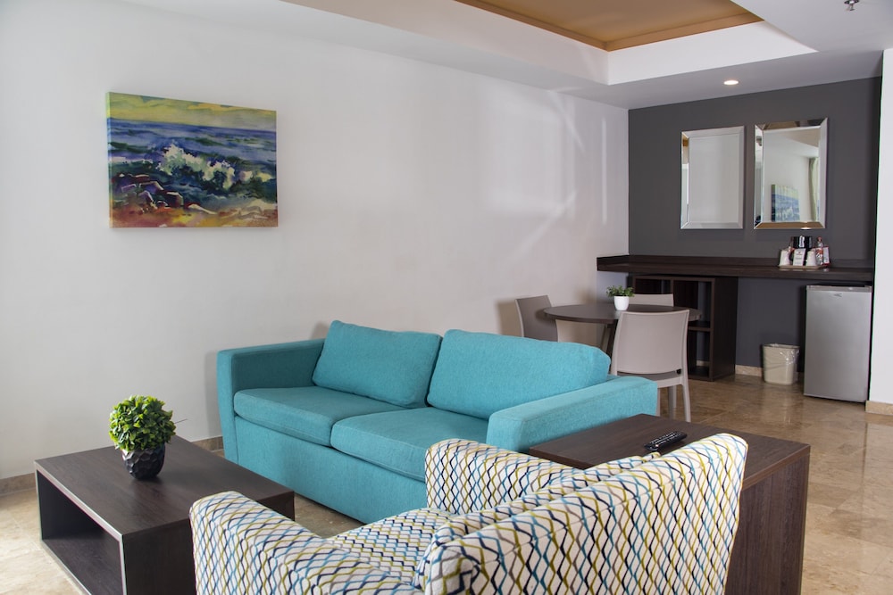 Suite, Multiple Beds