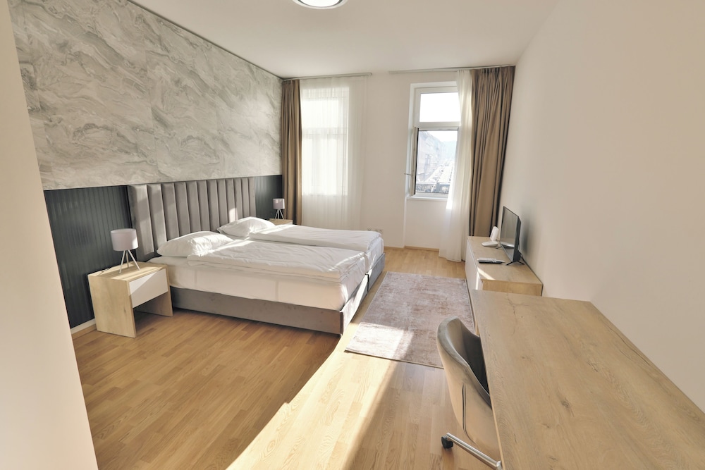 Comfort Apartment, City View