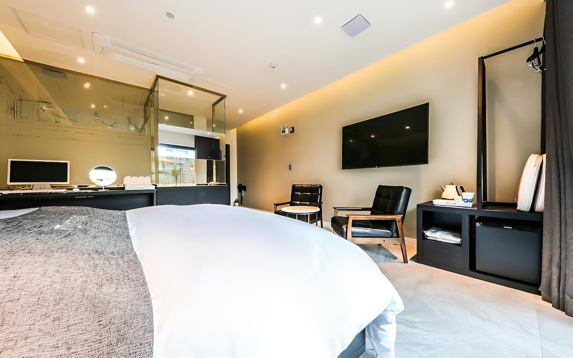 Room (Terrace Room) - Photo 8