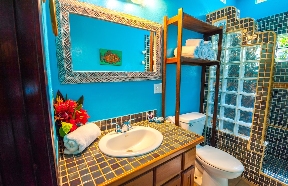 Premium Condo, 2 Bedrooms, Kitchen, Pool View photo 3