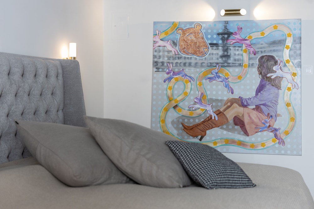 Deluxe Suite - Photo 2