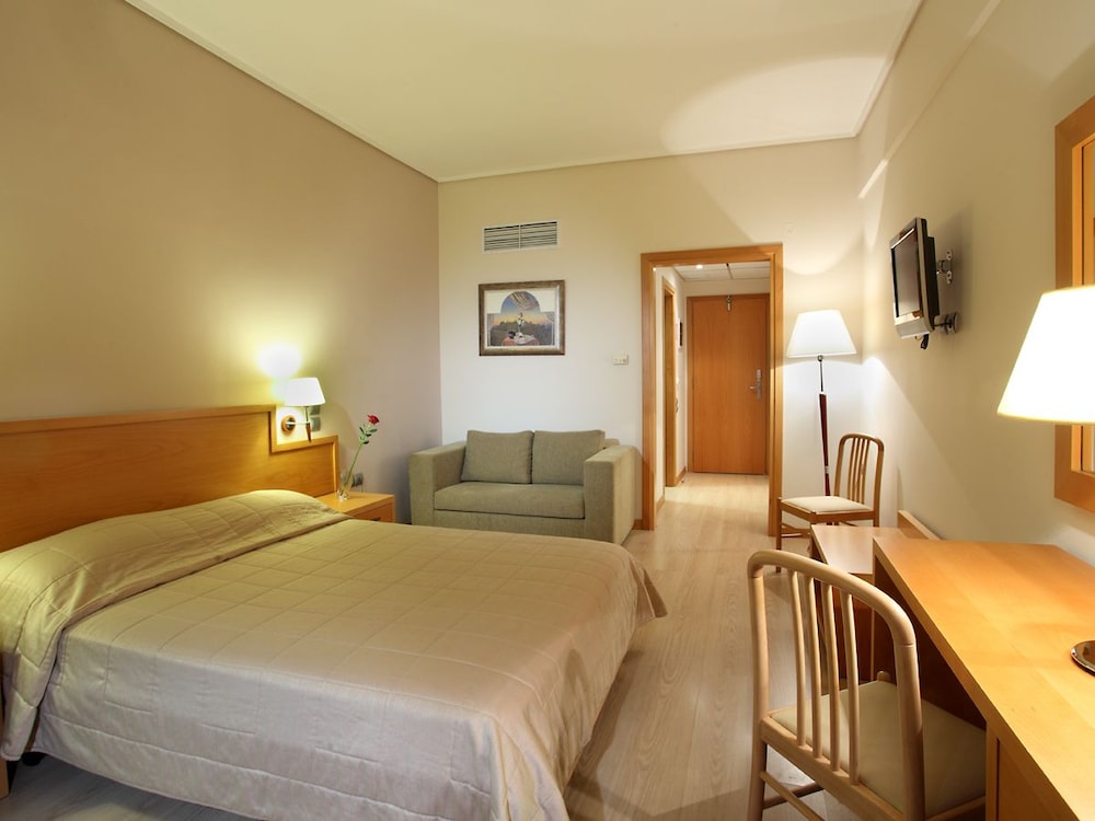 Standard Double or Twin Room, Sea View