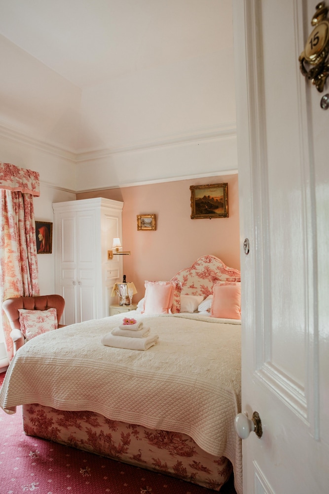 Standard Double Room - Photo 2
