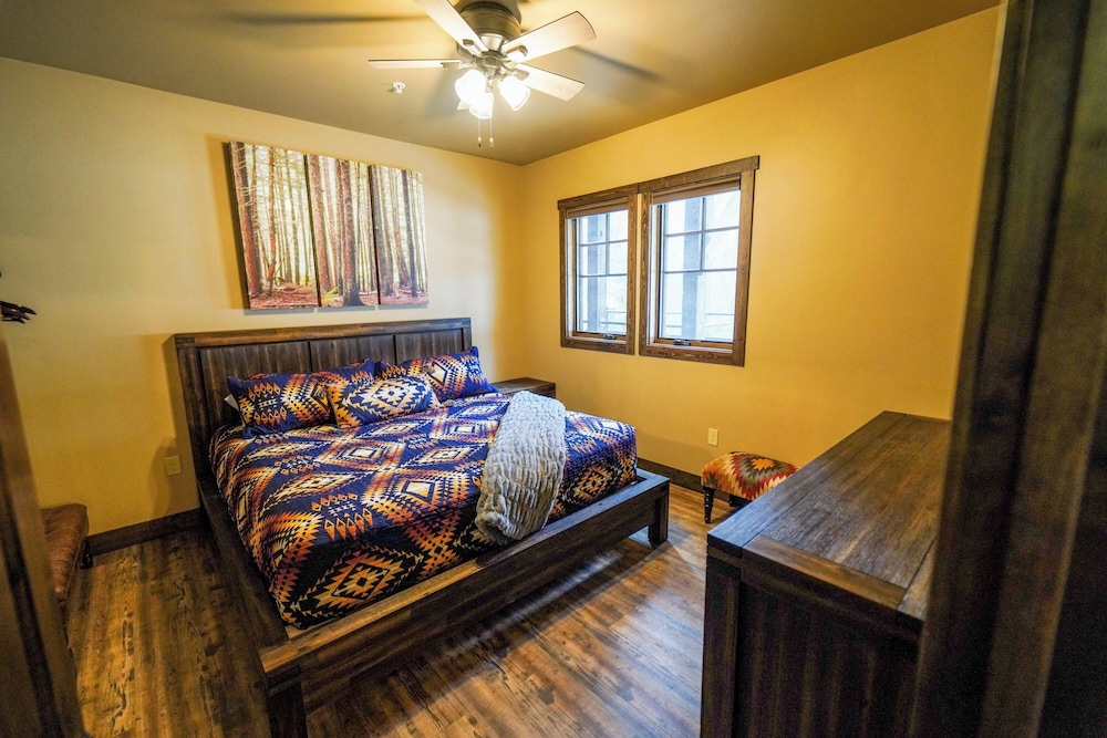 Apartment, 1 Bedroom, Balcony, Lake View