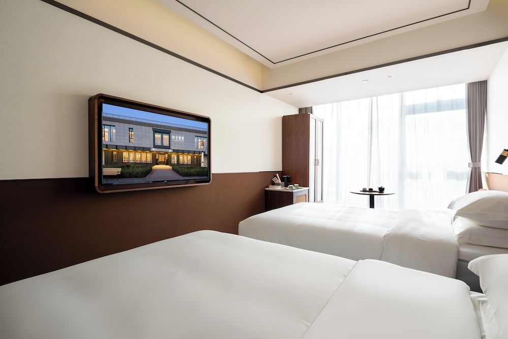 Superior Quadruple Room photo 2