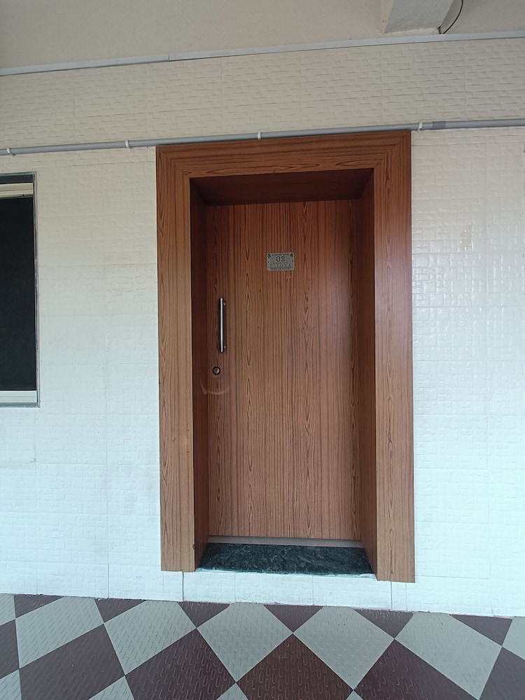 Economy Room photo 3
