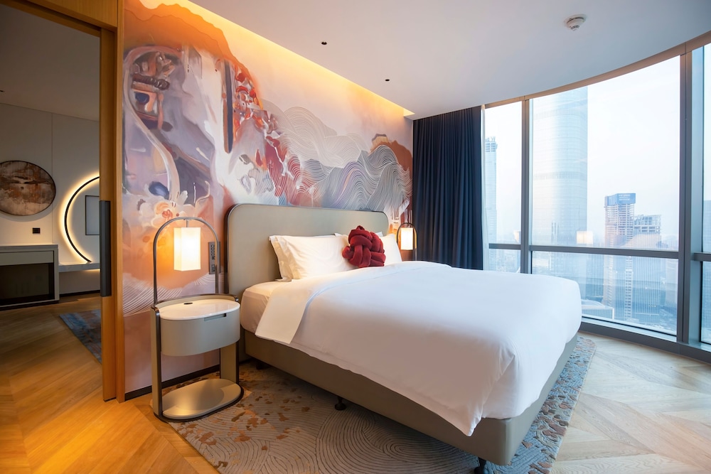 Stylish Suite