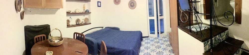 Studio photo 1
