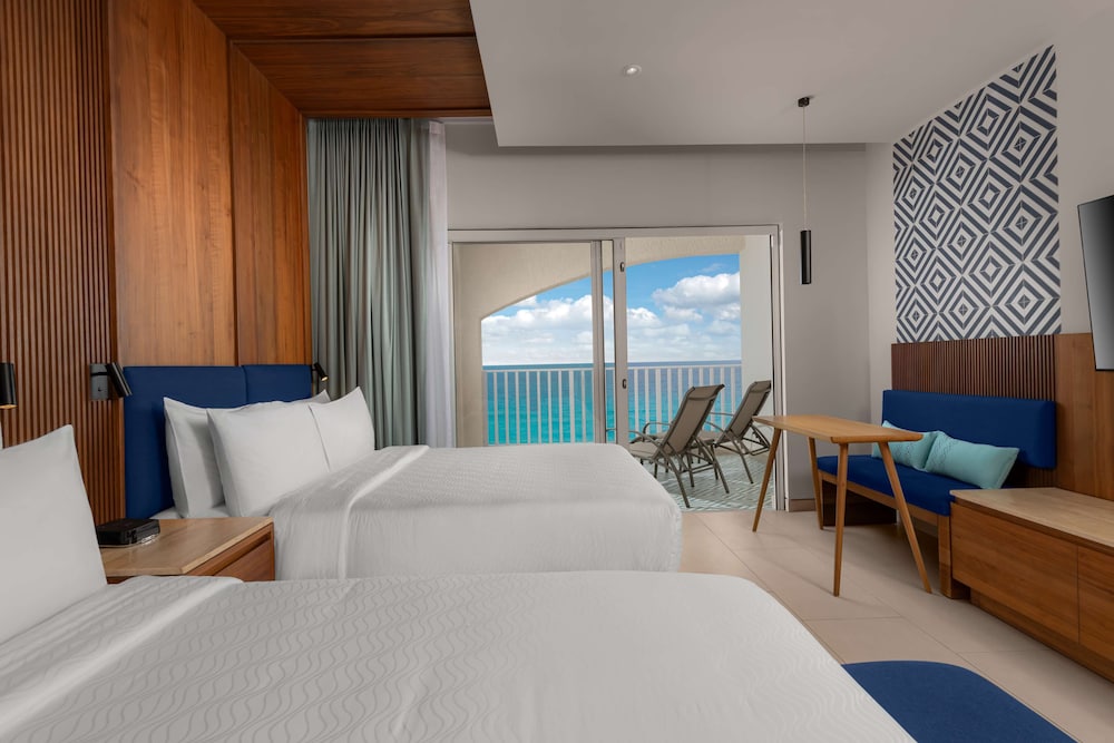 Enclave Beachfront Room - 2 Queen - Terrace - Photo 1
