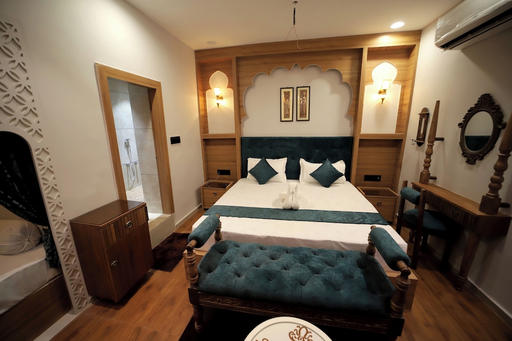 Executive Room photo 2