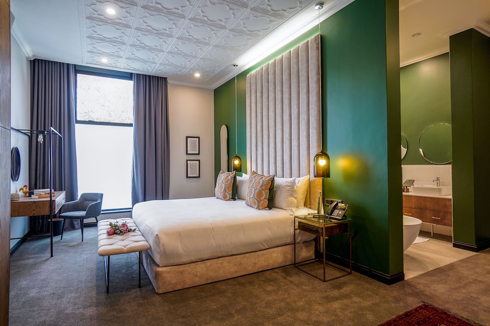 Luxury Room, 1 King Bed