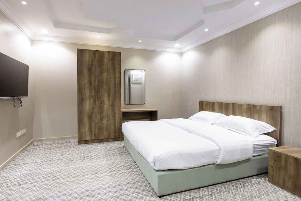 Premium Studio, 1 Bedroom photo 1