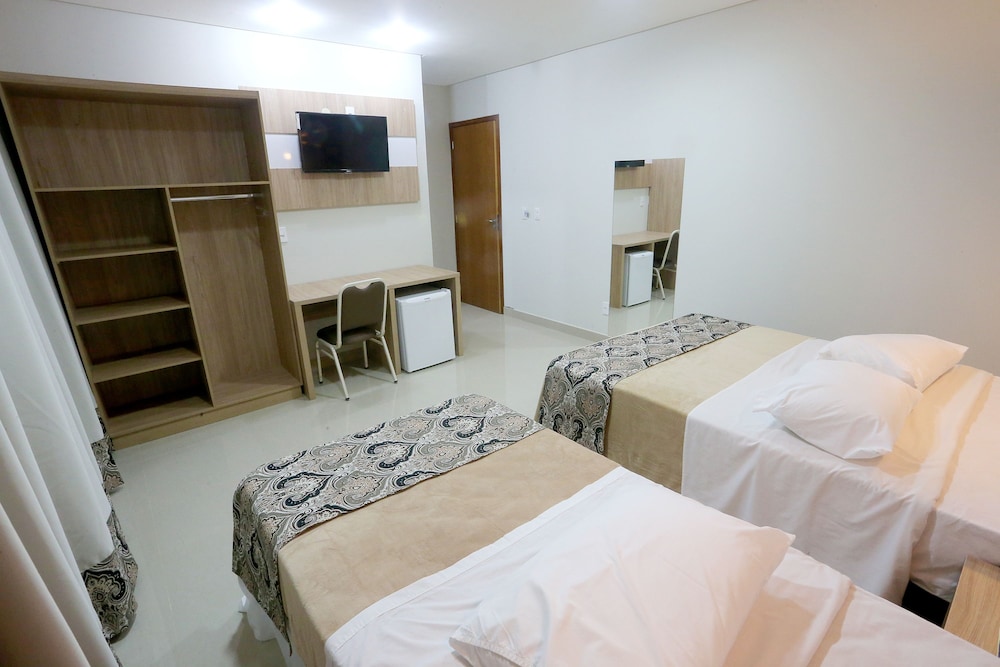 Executive Quadruple Room photo 2