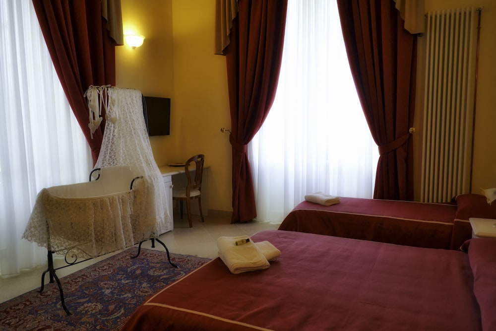 Triple Room photo 2