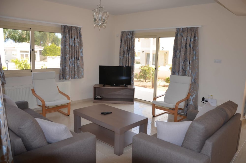 Family Villa, 3 Bedrooms, Accessible, Resort View photo 2