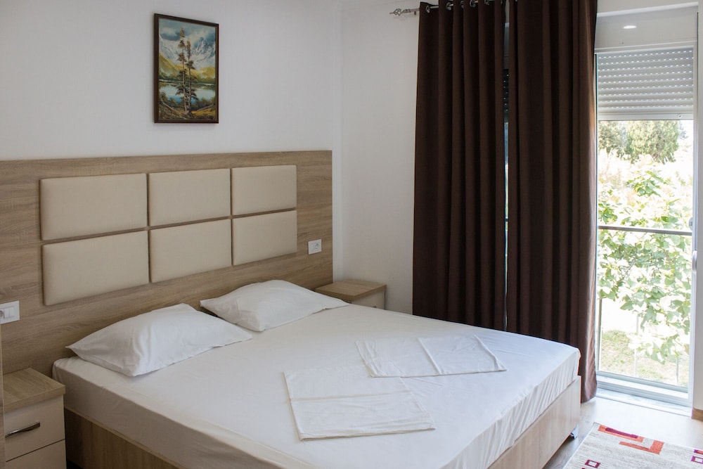 Apartment, 1 Bedroom, Balcony photo 2