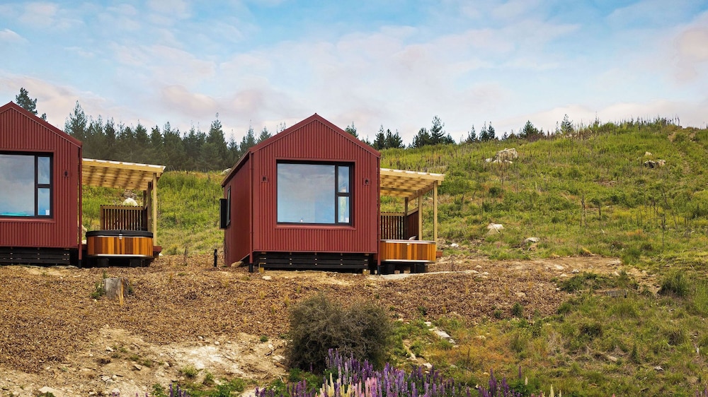 Deluxe Chalet photo 2