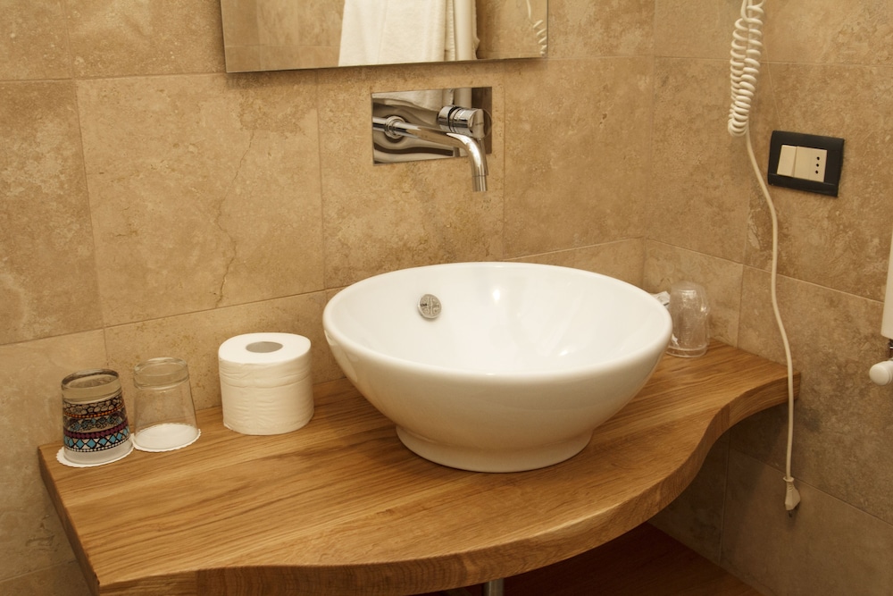Superior Double Room - Photo 12