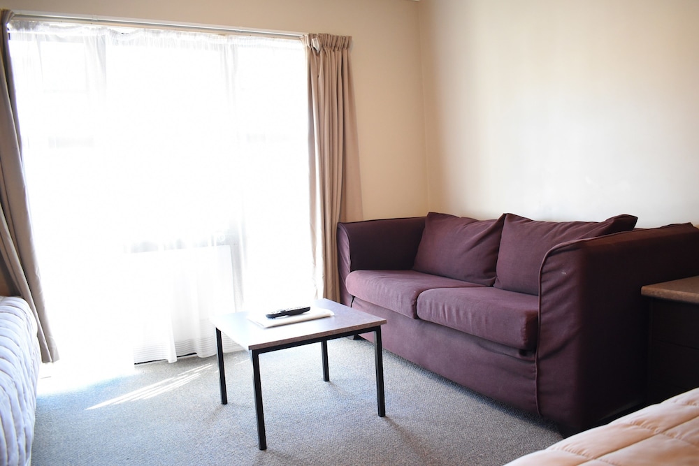 Standard Room photo 2