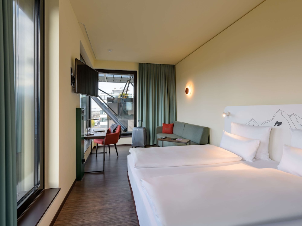 Privilege, Room, 1 Double Bed - Photo 4