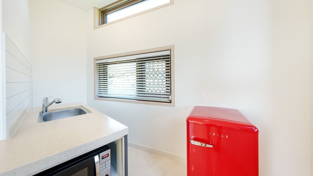 Basic Room, 1 Bedroom (Room 301) - Photo 10