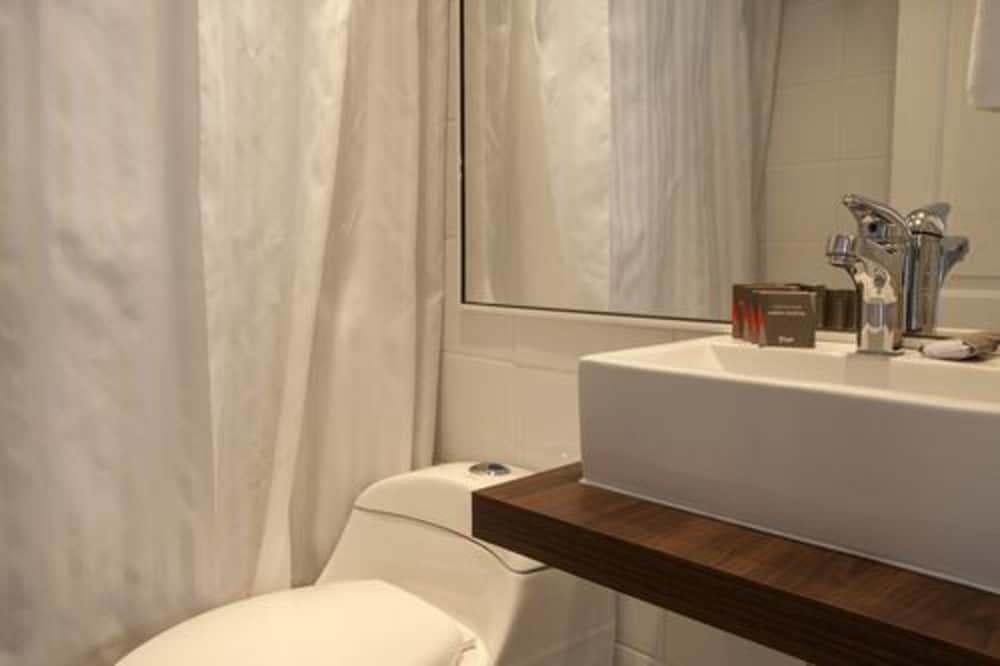 Family Apartment, 2 Bedrooms - Photo 3