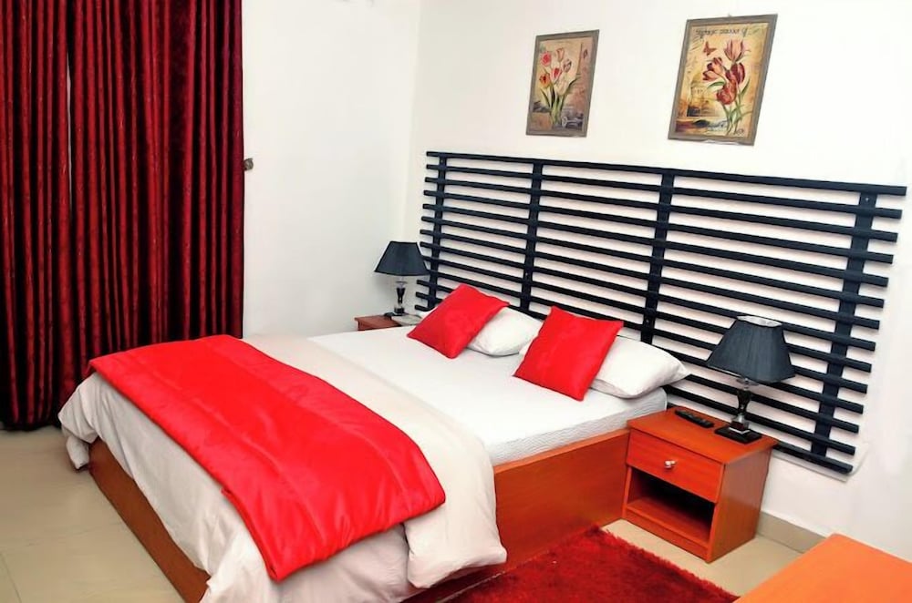 Deluxe Room, Balcony, City View photo 2