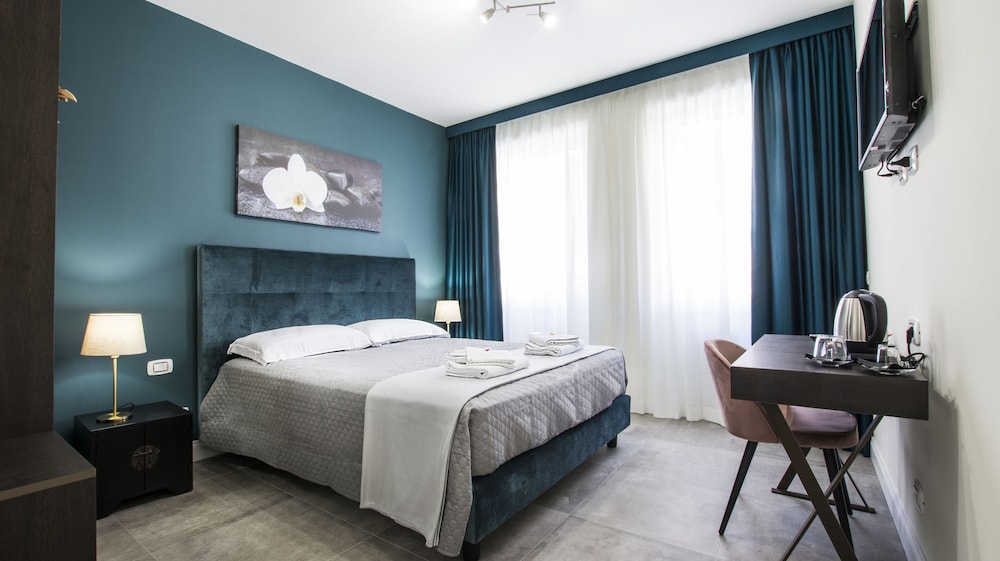Deluxe Double Room photo 3