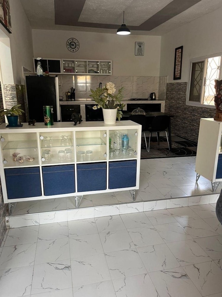 Villa photo 3