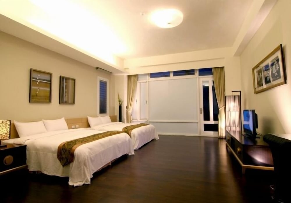 Family Quadruple Room photo 3