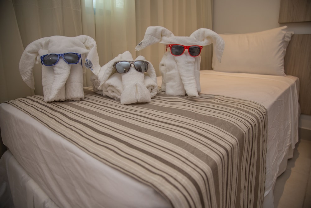 Deluxe Triple Room, 3 Twin Beds photo 2