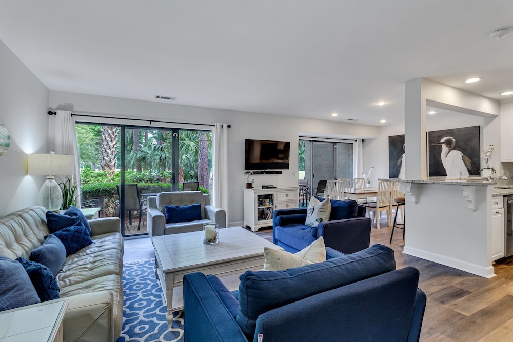 Villa, Multiple Beds, Kitchen, Golf View (490 Plantation Club Villas)