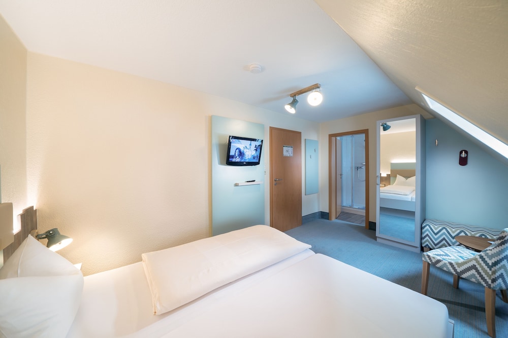 Double Room Single Use