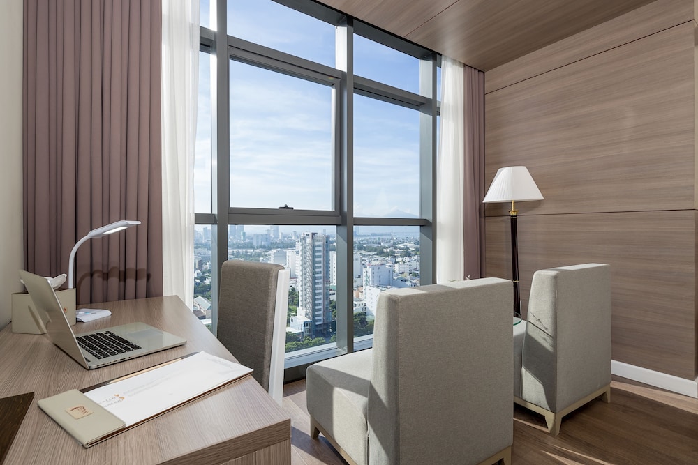 Deluxe Double Room, City View photo 2