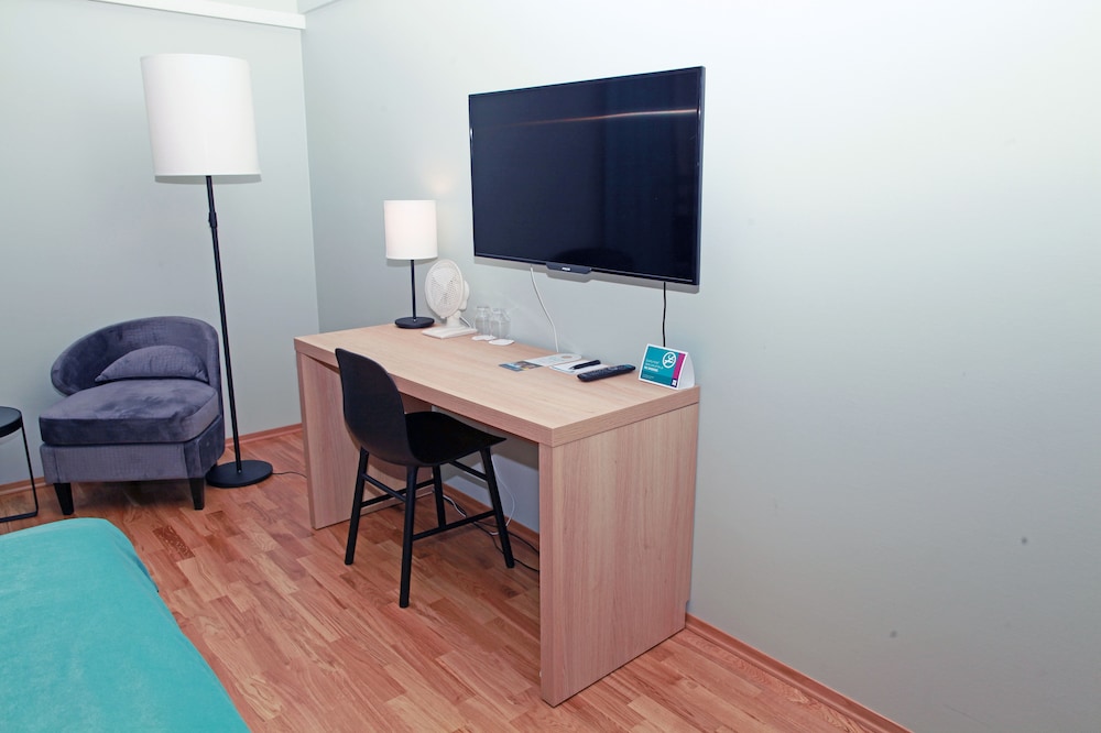 Superior Room, 2 Twin Beds, Non Smoking - Photo 4