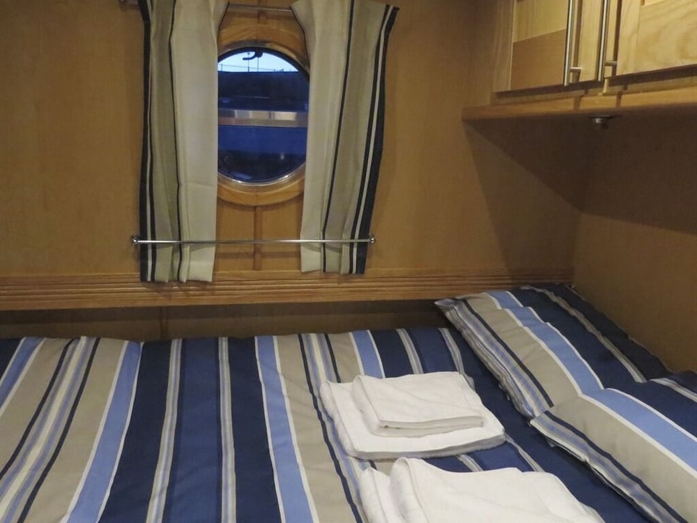 Room, Private Bathroom (Millie Grace Houseboat) - Photo 6