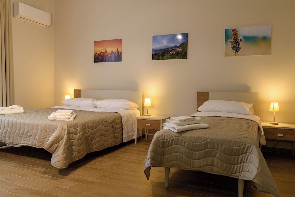 Comfort Triple Room, Balcony, Mountain View