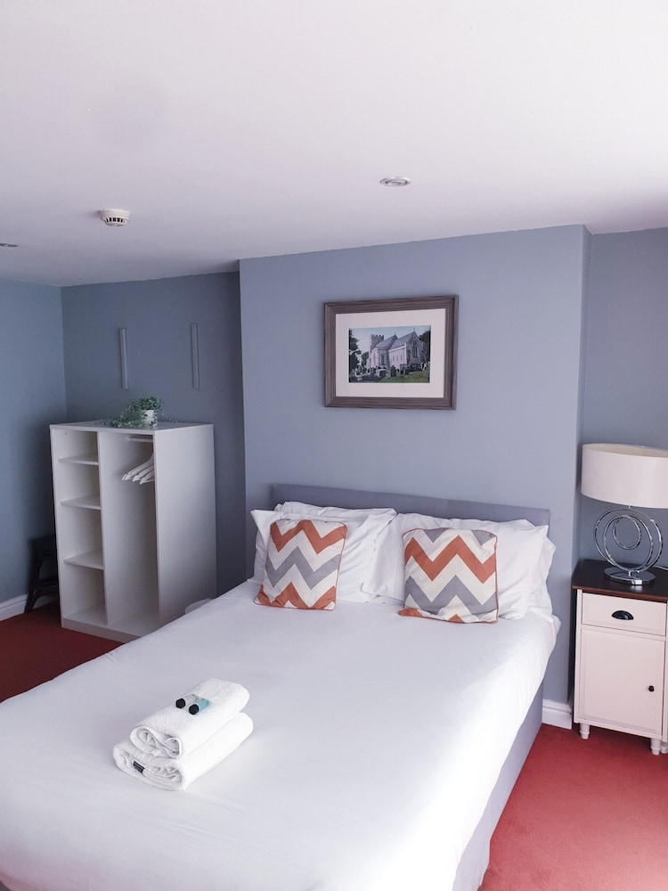 Suite, Ensuite (up to 3 People)