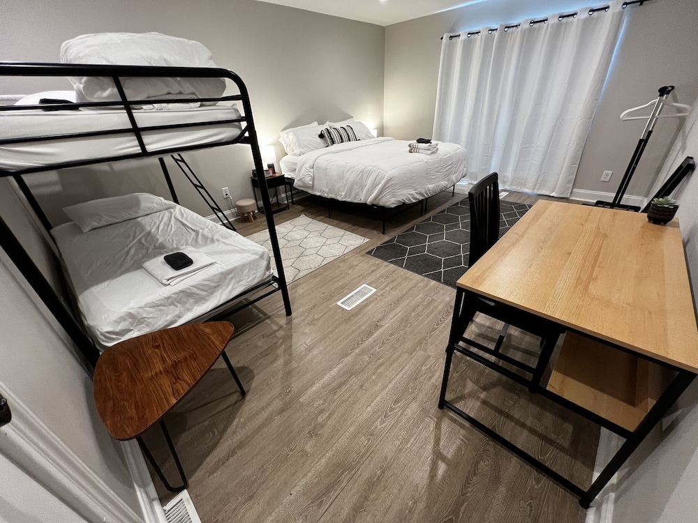 Family Suite, Multiple Beds, Non Smoking photo 1