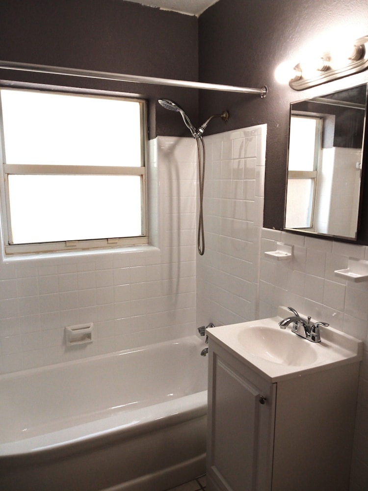 Room, 1 Bedroom photo 3