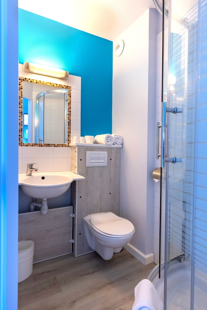 Double Room - Photo 3