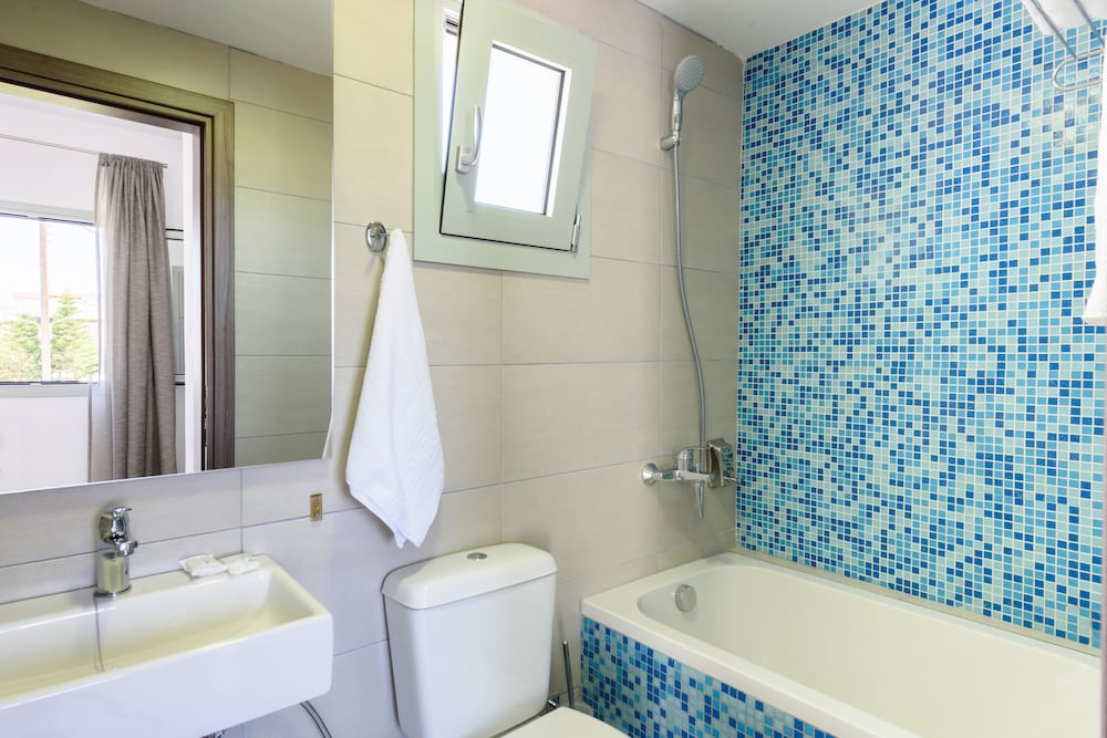 Superior Apartment, 1 Bedroom (for 4) - Photo 10