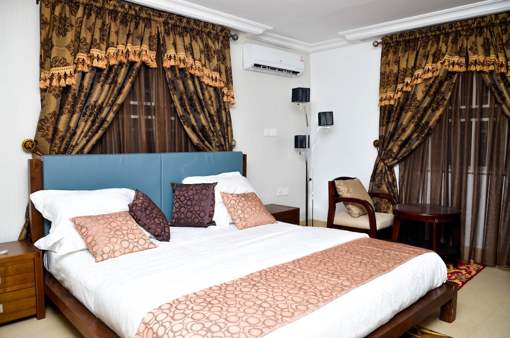 Royal Room
